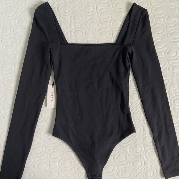 Babaton Tops - Babaton Black Contour Long Sleeve Top